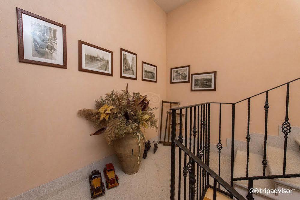 B&B L'Angolino Della Nonna Castelluzzo Exterior foto